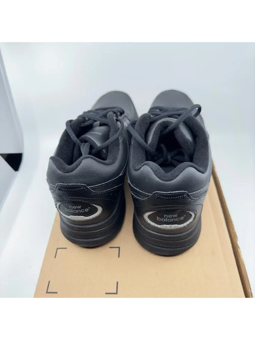 New Balance Womens WW577BK Walking Casual Shoes Round Toe Black Size 9.5